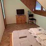 Apartment Pink Tulip House Siófok
