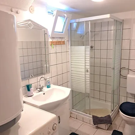 Pink Tulip House * シオーフォク